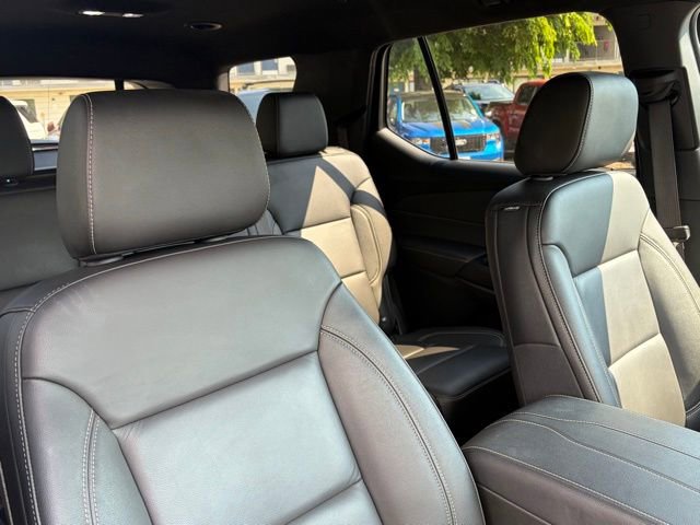 Used 2023 Chevrolet Traverse LT FWD image 28