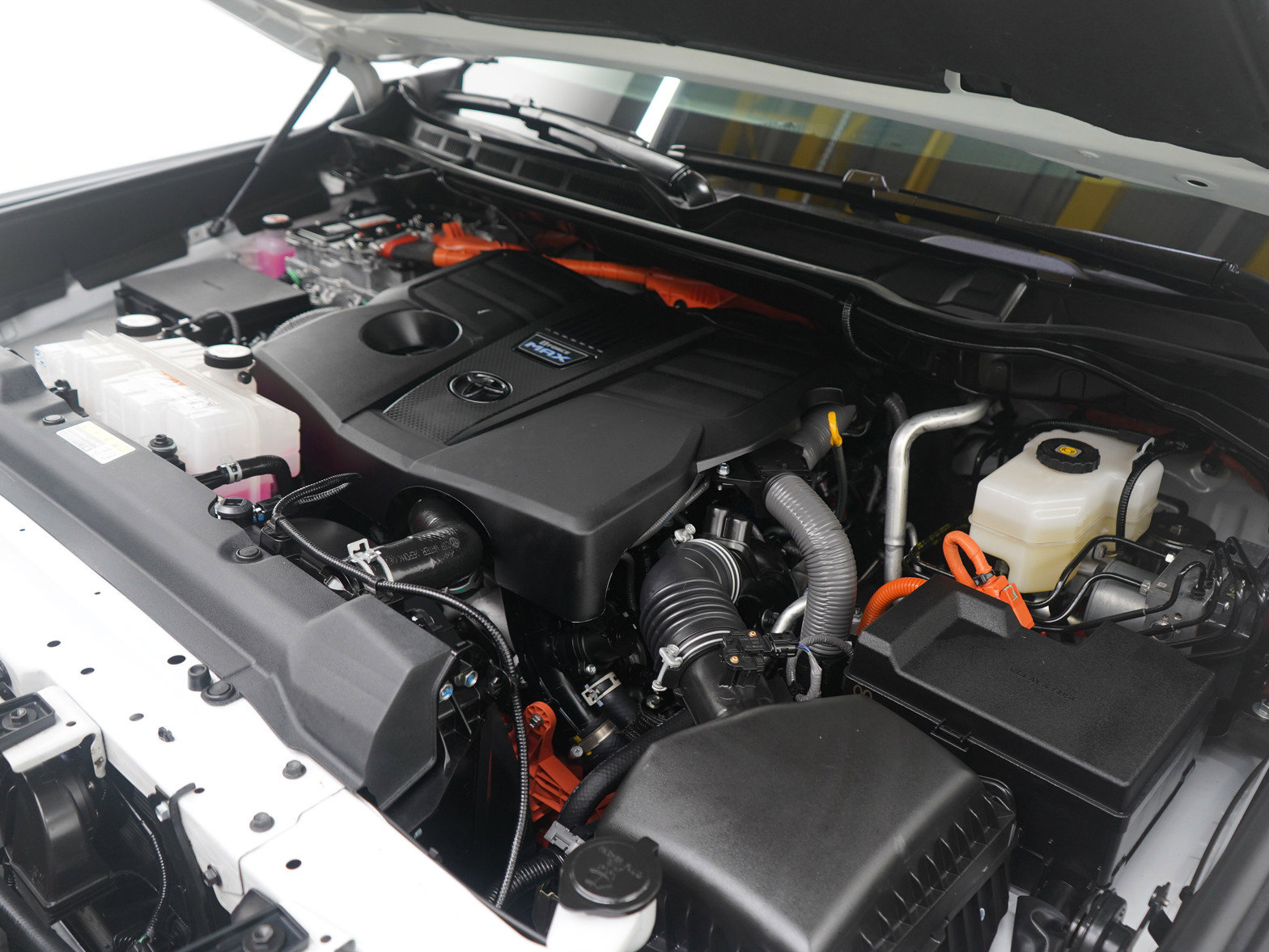 Used 2023 Toyota Tundra Platinum image 32