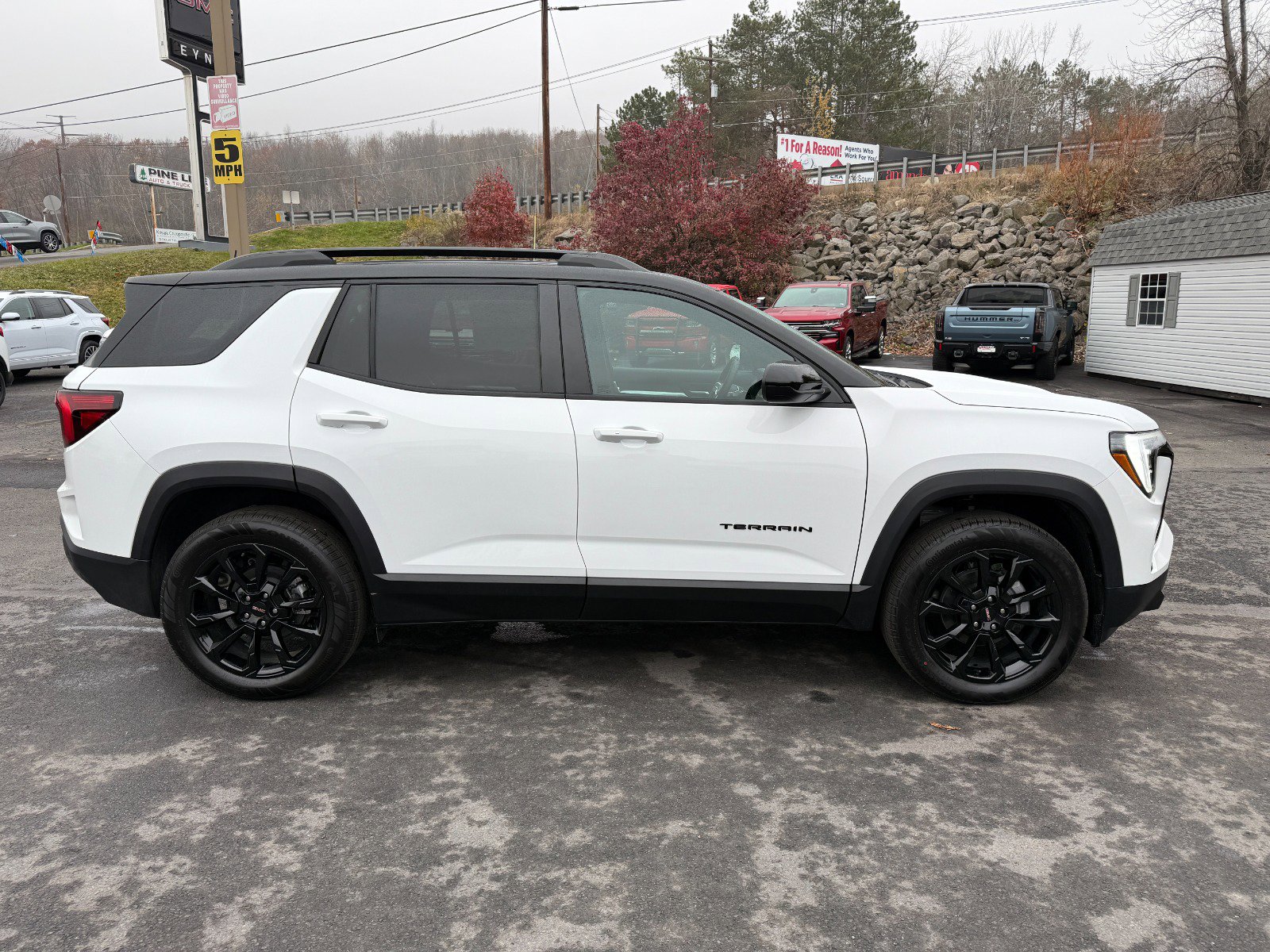 New 2026 GMC Terrain Elevation image 6