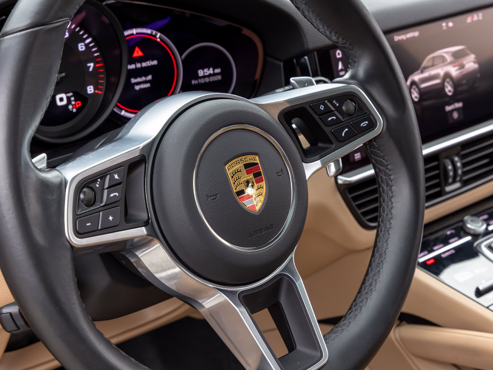 Certified 2021 Porsche Cayenne AWD/4WD image 39