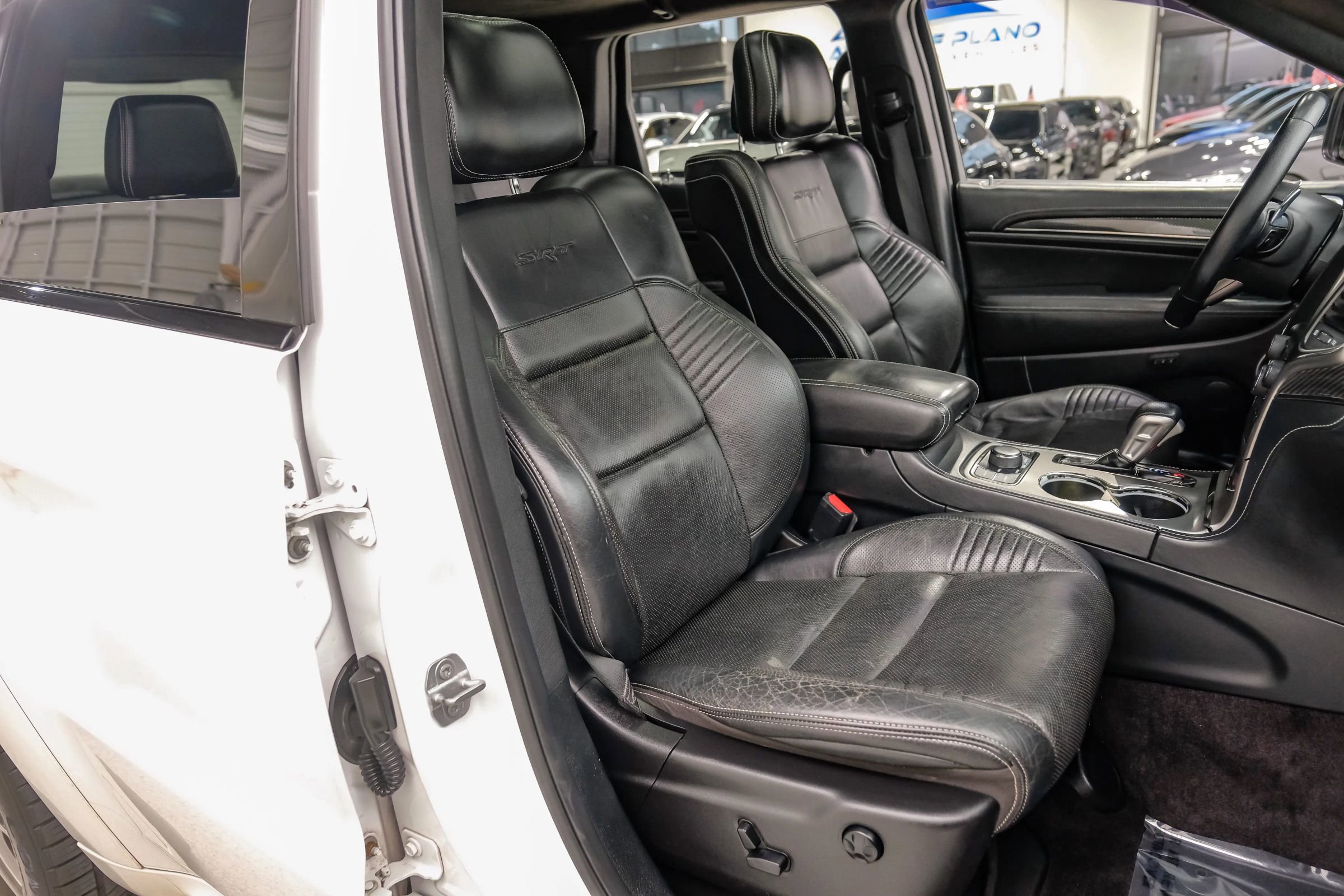 Used 2017 Jeep Grand Cherokee SRT AWD/4WD image 39
