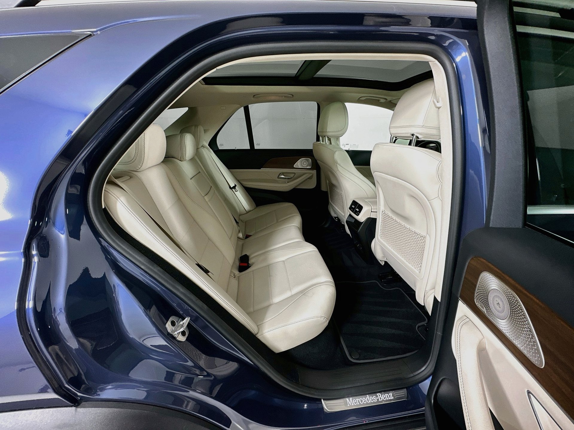 Certified 2026 Mercedes-Benz GLE 350 4MATIC image 31
