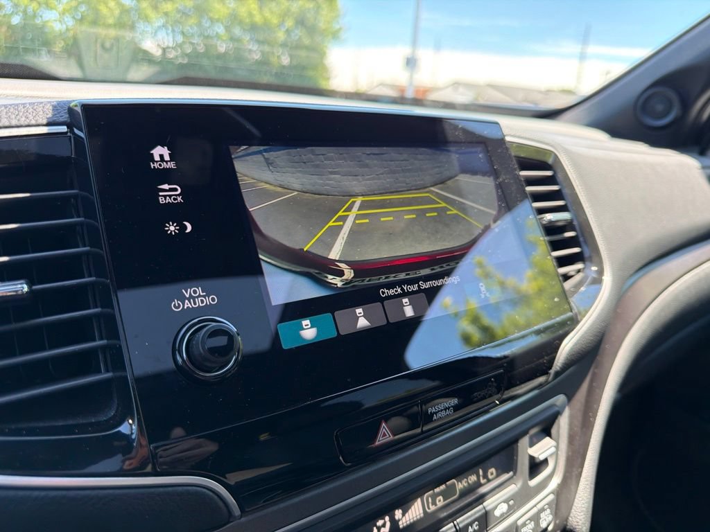 Certified 2025 Honda Passport EX-L image 30