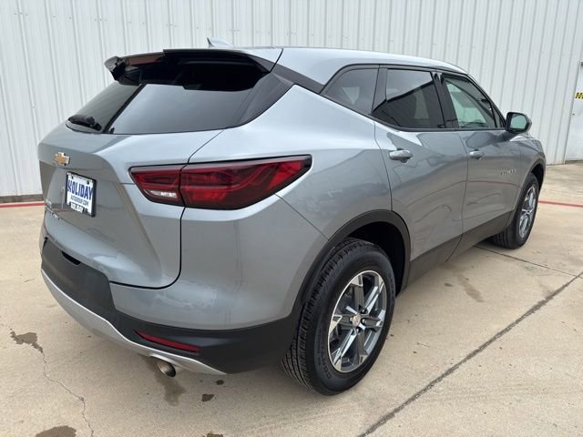 Used 2025 Chevrolet Blazer LT AWD/4WD image 7