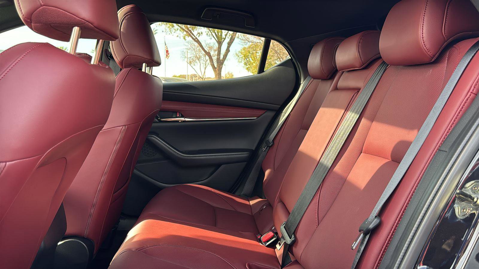 New 2026 MAZDA MAZDA3 2.5 S Hatchback w/ Premium Pkg image 25