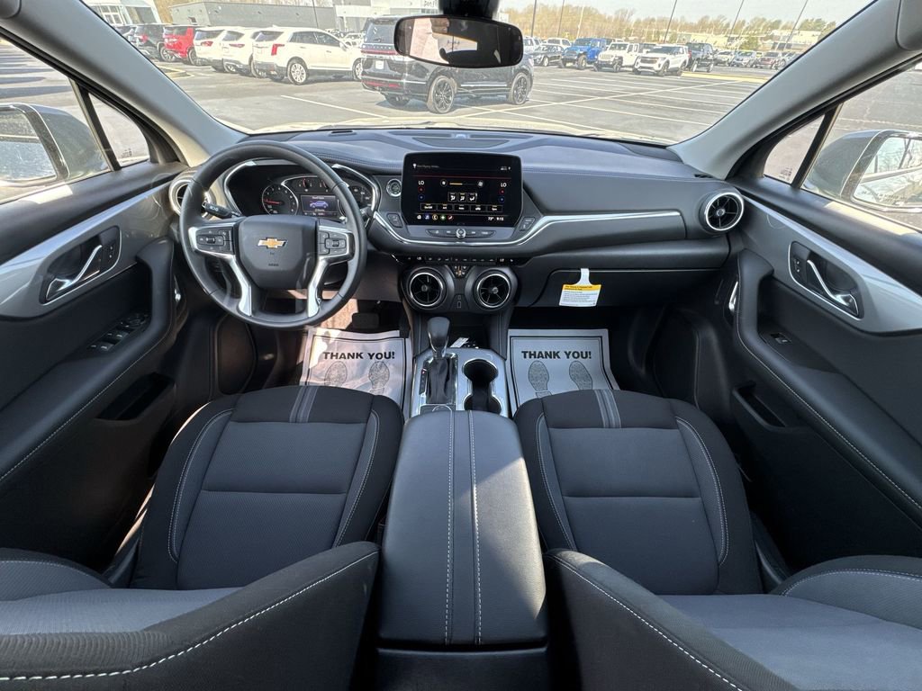 New 2025 Chevrolet Blazer LT image 21