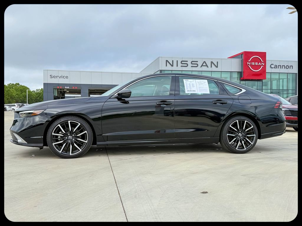 Used 2024 Honda Accord Touring image 15