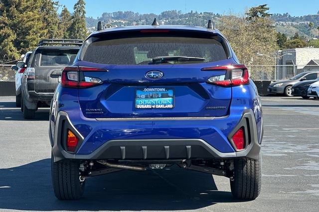 Used 2026 Subaru Crosstrek 2.5i Premium AWD/4WD image 6