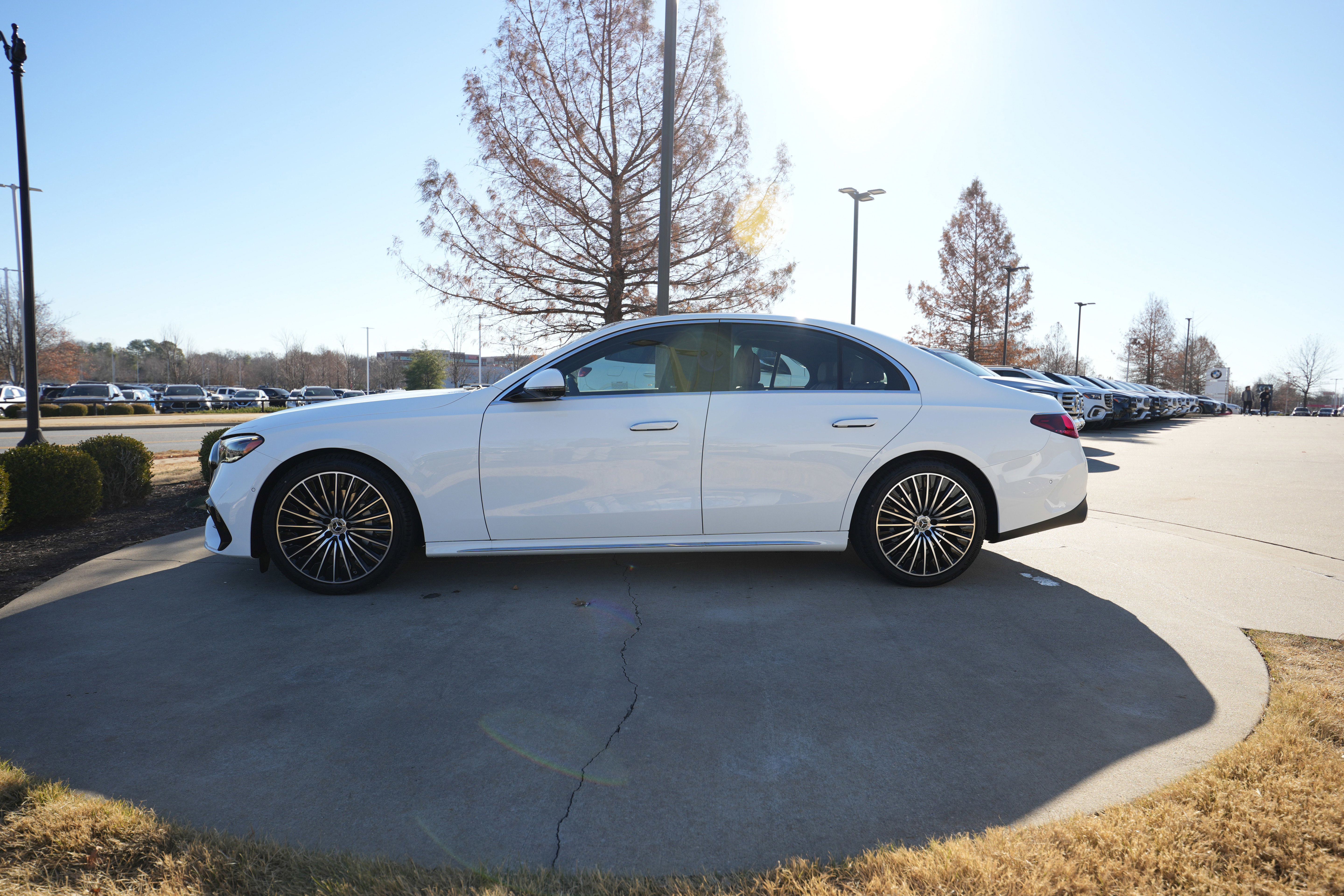 New 2026 Mercedes-Benz E 350 4MATIC Sedan image 4