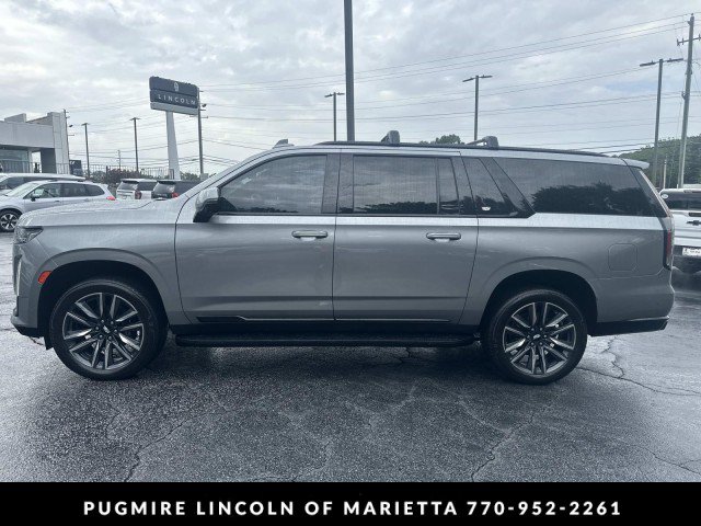 Used 2023 Cadillac Escalade ESV Sport w/ Touring Package AWD/4WD image 4