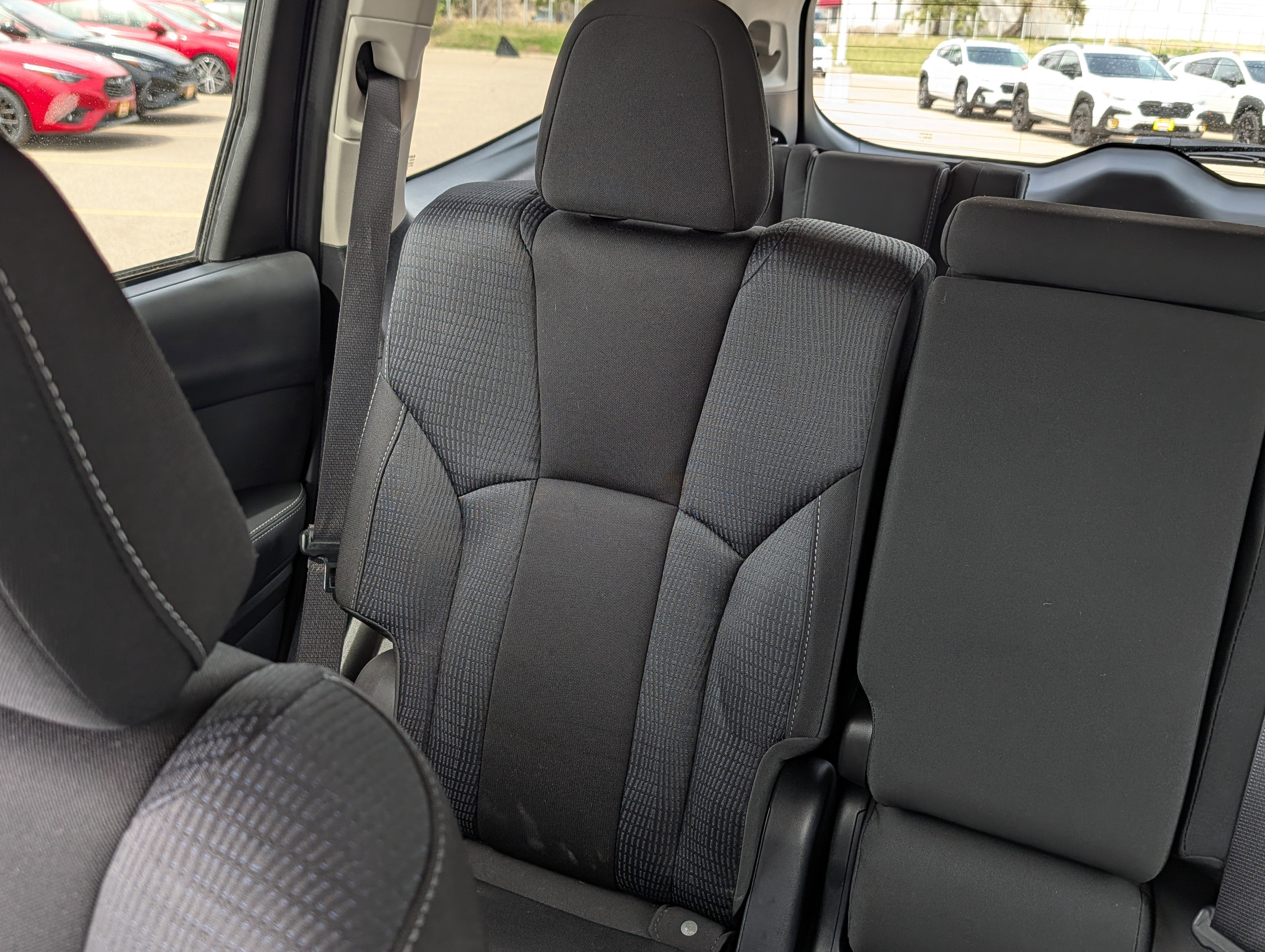 Used 2022 Subaru Ascent Premium image 12