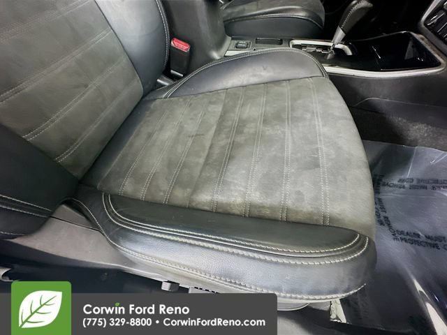 Used 2019 Mitsubishi Outlander LE FWD image 29