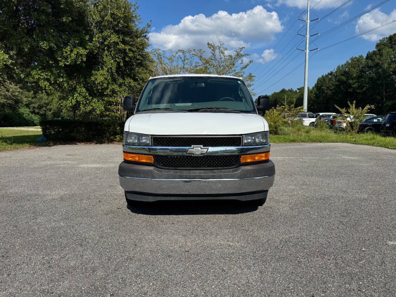 Used 2018 Chevrolet Express 3500 LT w/ LT Preferred Equipment Group RWD image 27