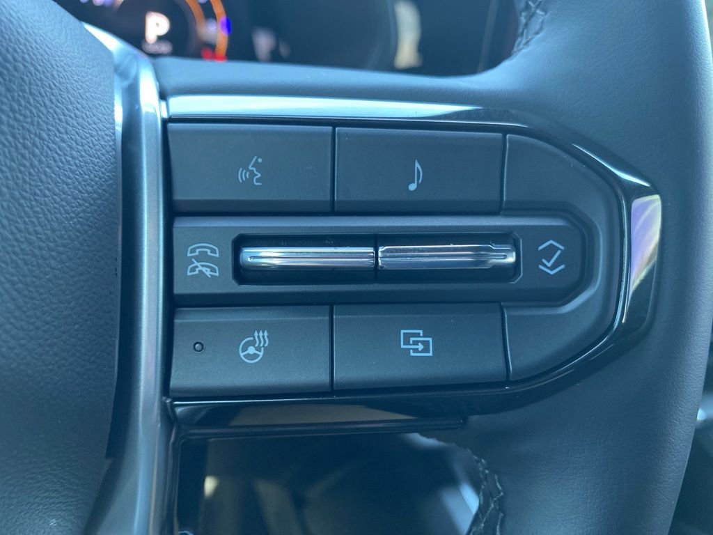 Used 2025 Chevrolet Colorado Trail Boss image 27