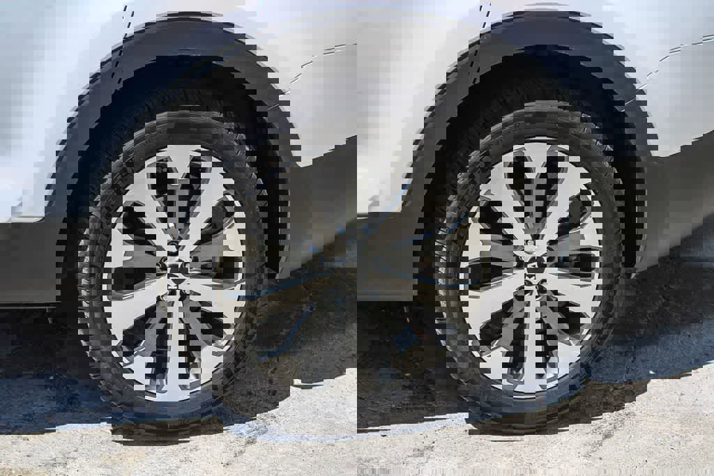 Used 2020 Kia Telluride S image 6