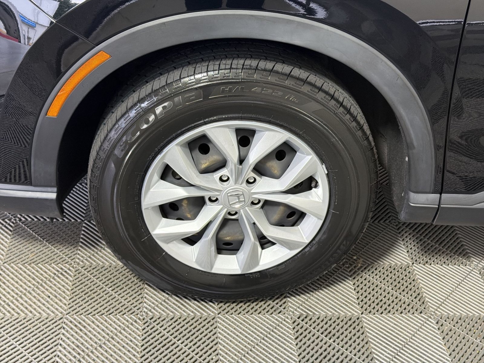 Used 2024 Honda CR-V LX image 12