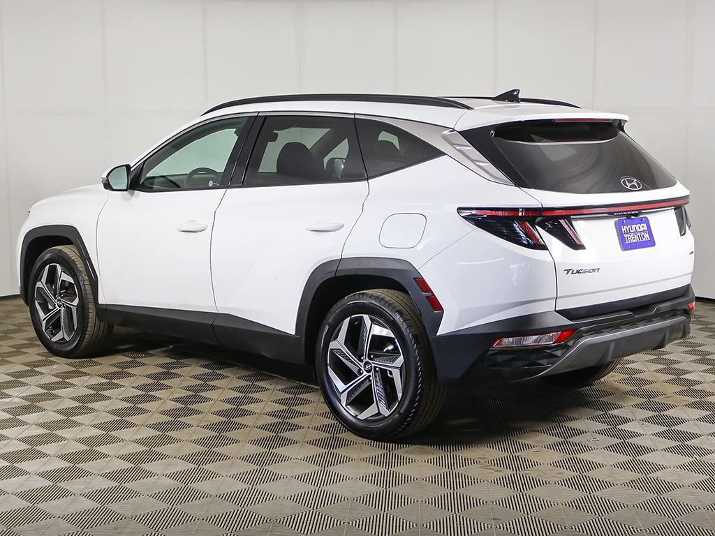 Certified 2024 Hyundai Tucson Limited AWD/4WD image 14