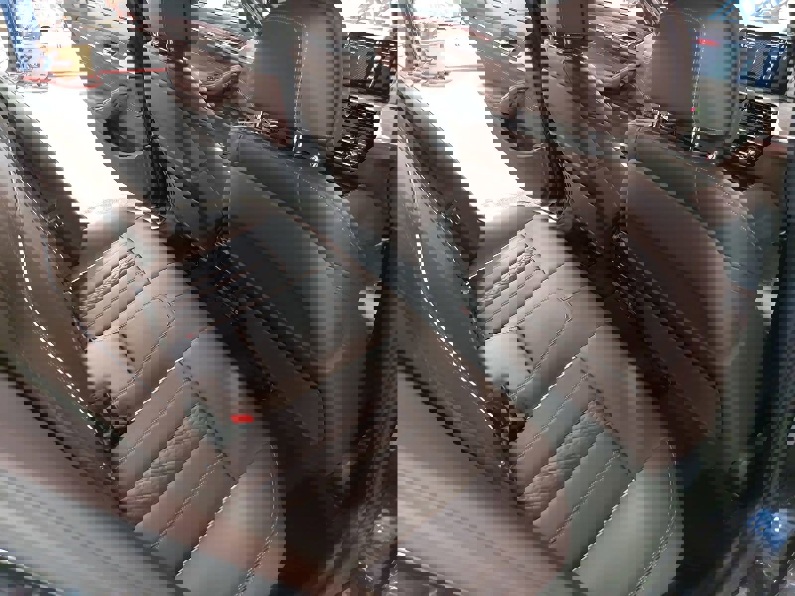 Used 2023 BMW 540i xDrive w/ M Sport Package image 11