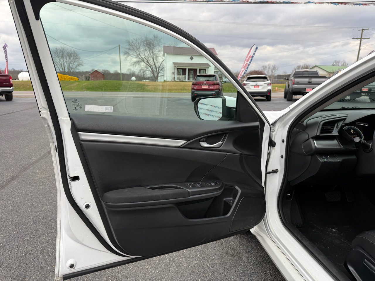 Used 2019 Honda Civic LX image 9