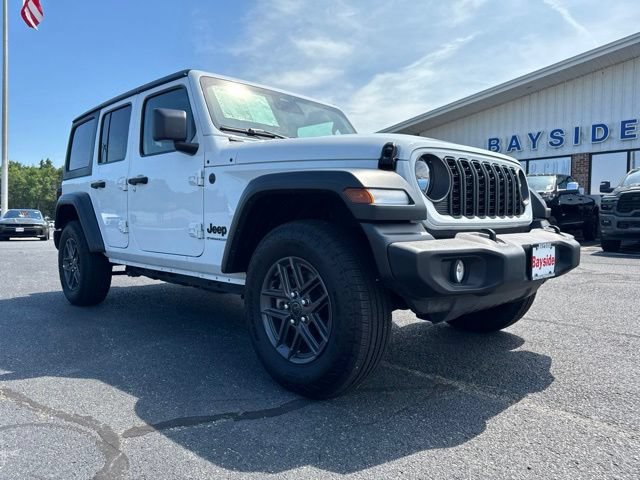 Used 2025 Jeep Wrangler Unlimited Sport AWD/4WD image 2