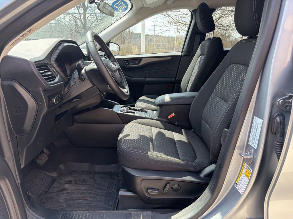 Used 2023 Ford Escape Active image 16
