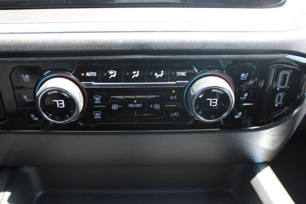 New 2026 Chevrolet Silverado 3500 High Country w/ High Country Premium Package image 44