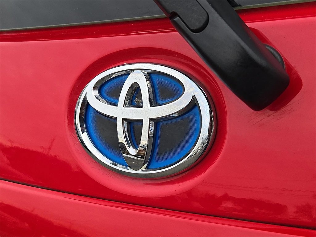 Used 2015 Toyota Prius C Four image 28