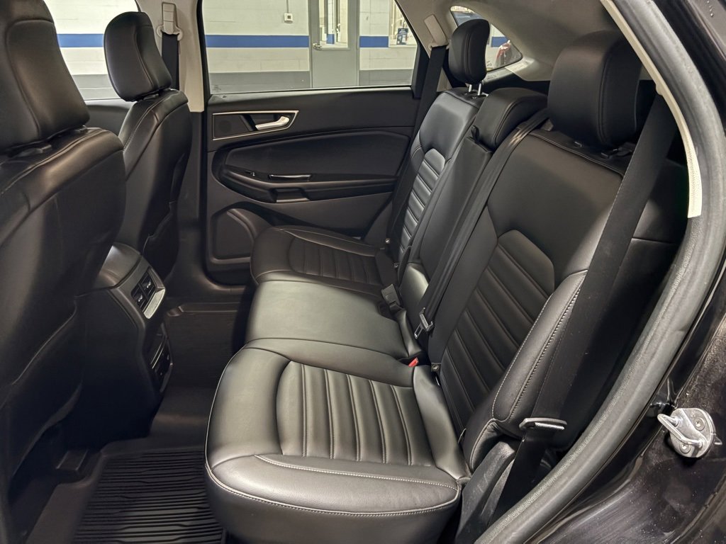 Used 2020 Ford Edge SEL w/ Convenience Package image 23