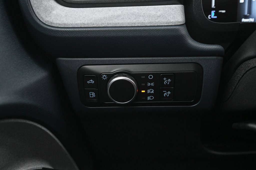 New 2025 Ford Maverick XLT image 33