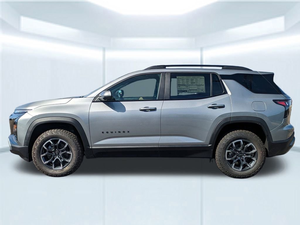 New 2026 Chevrolet Equinox ACTIV w/ Convenience Package III image 2