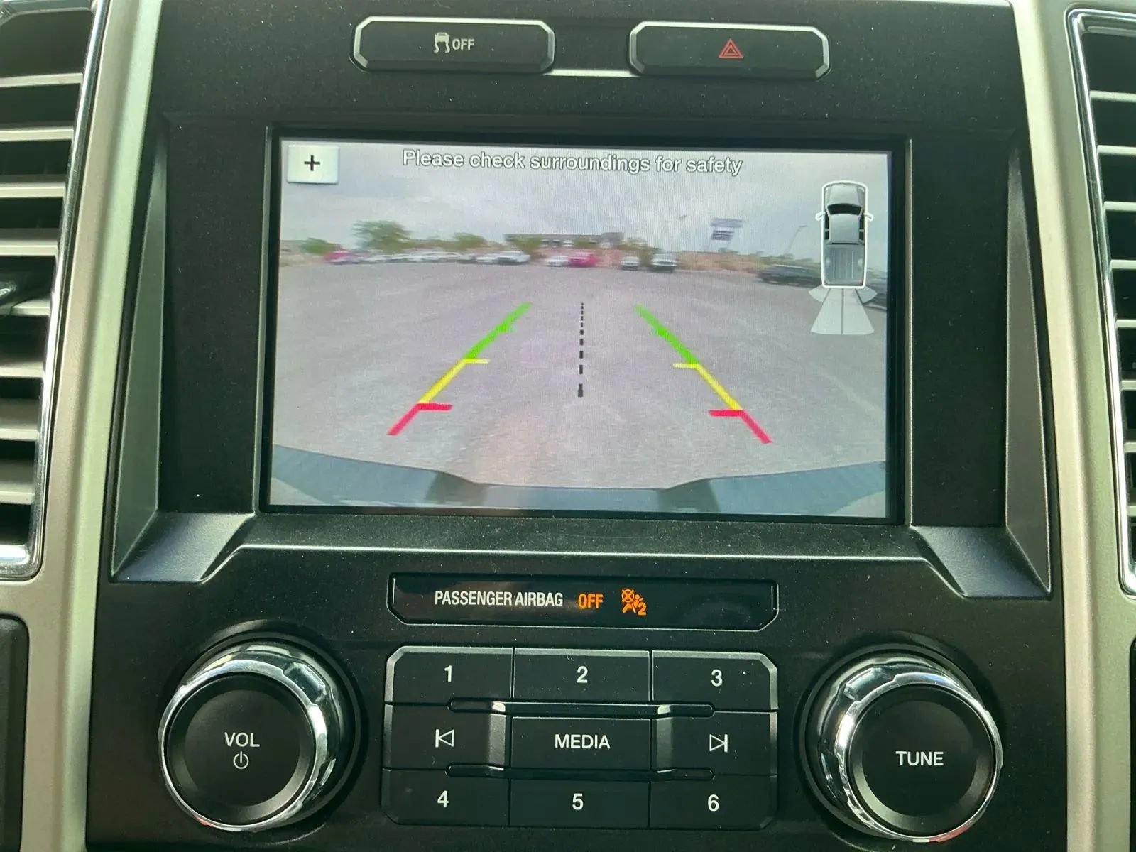 Used 2016 Ford F150 Lariat w/ Equipment Group 501A Mid image 28