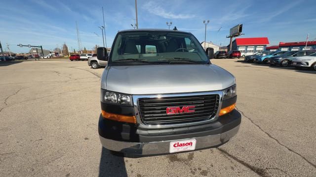 New 2025 GMC Savana 2500 w/ Driver Convenience Package image 32
