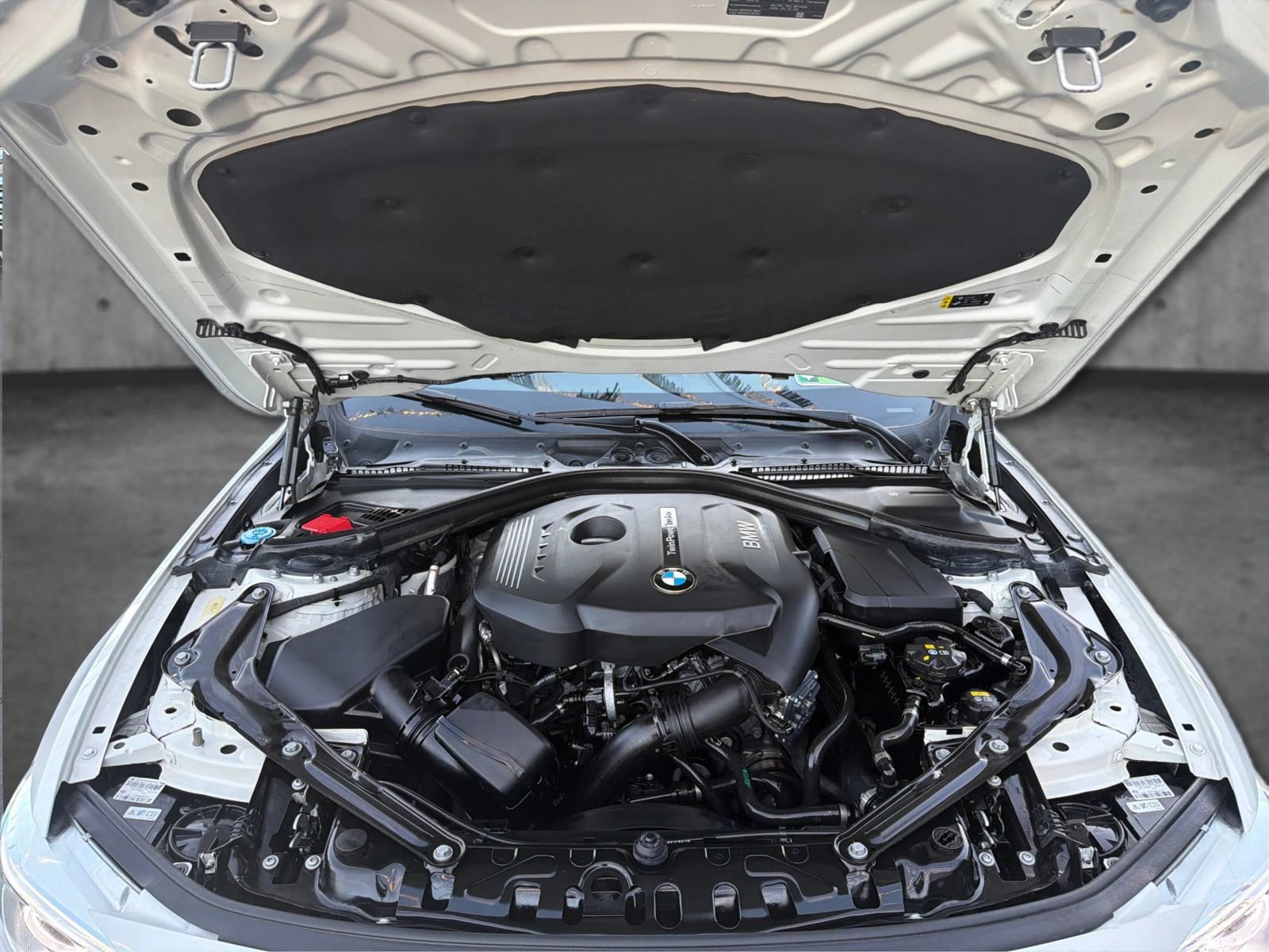 Used 2017 BMW 430i Convertible RWD image 11