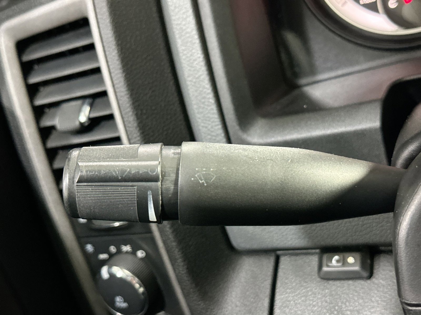 Used 2015 RAM 1500 Express image 27