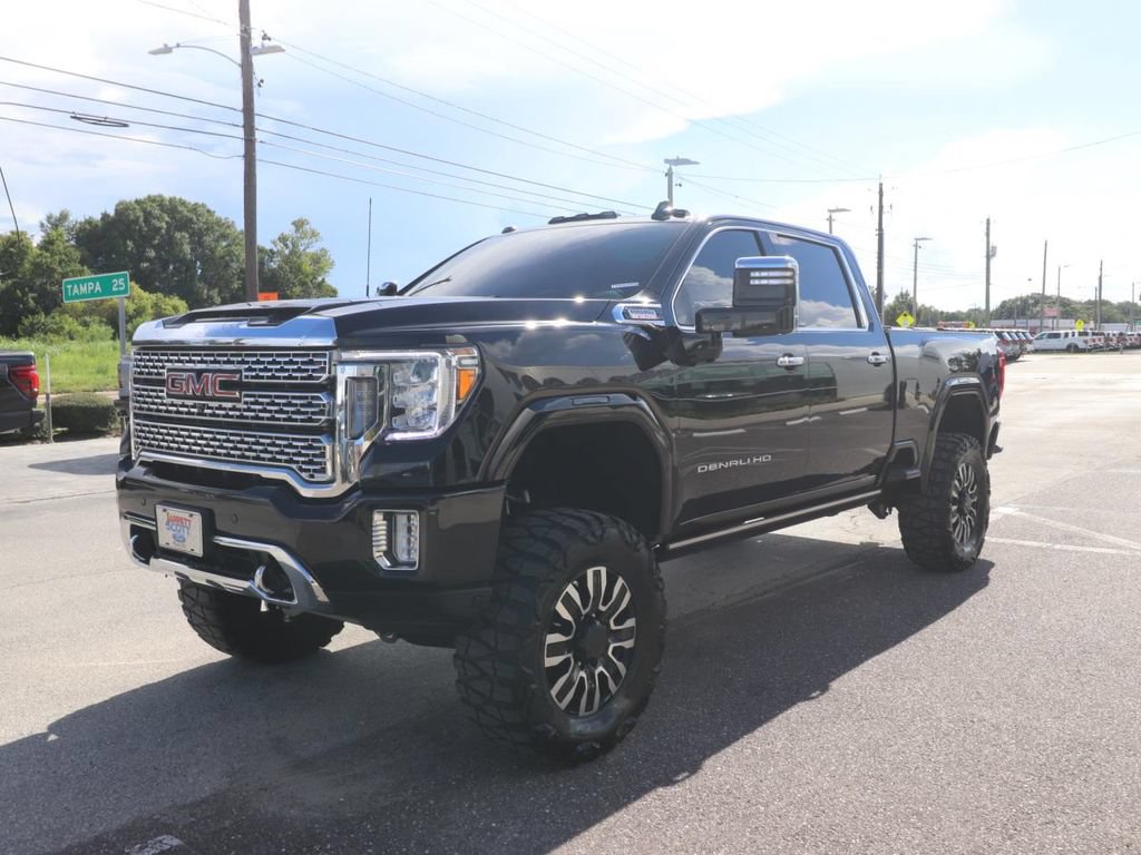 Used 2021 GMC Sierra 2500 Denali w/ Denali Black Diamond Edition AWD/4WD image 5