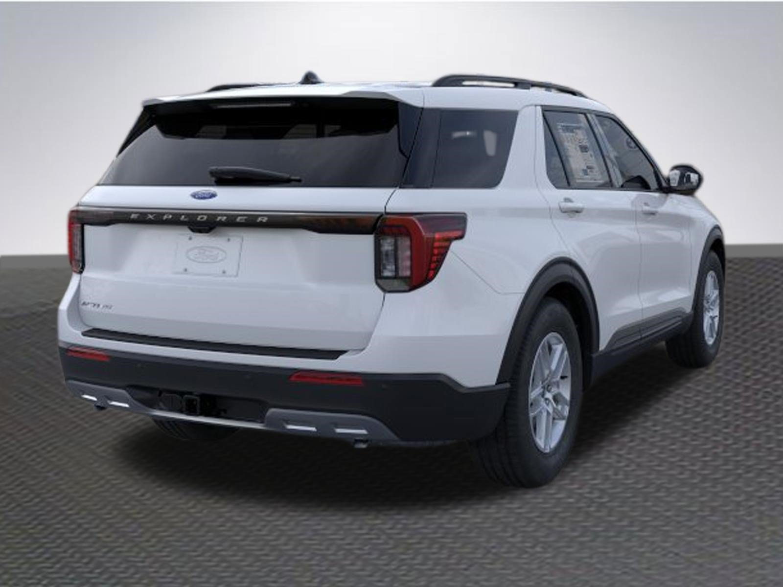 New 2026 Ford Explorer Active w/ Active Comfort Package RWD image 8