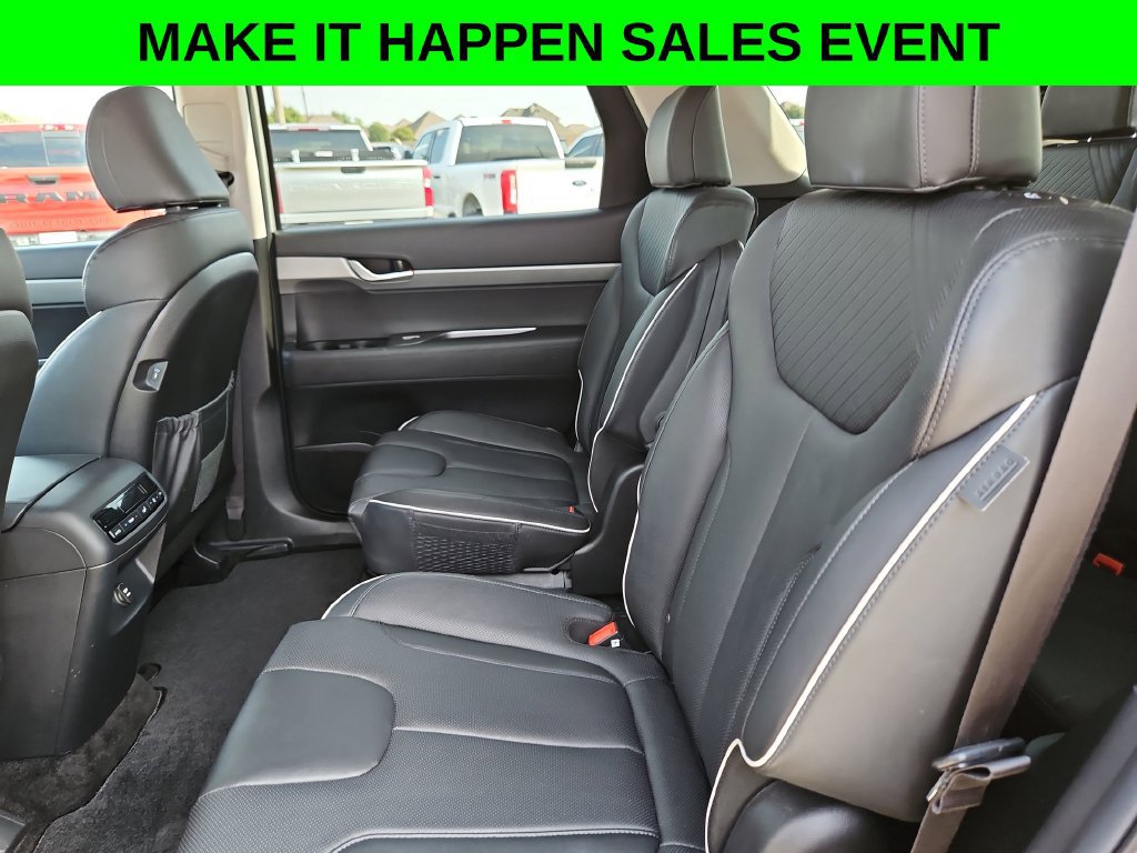 Used 2025 Hyundai Palisade SEL FWD image 14
