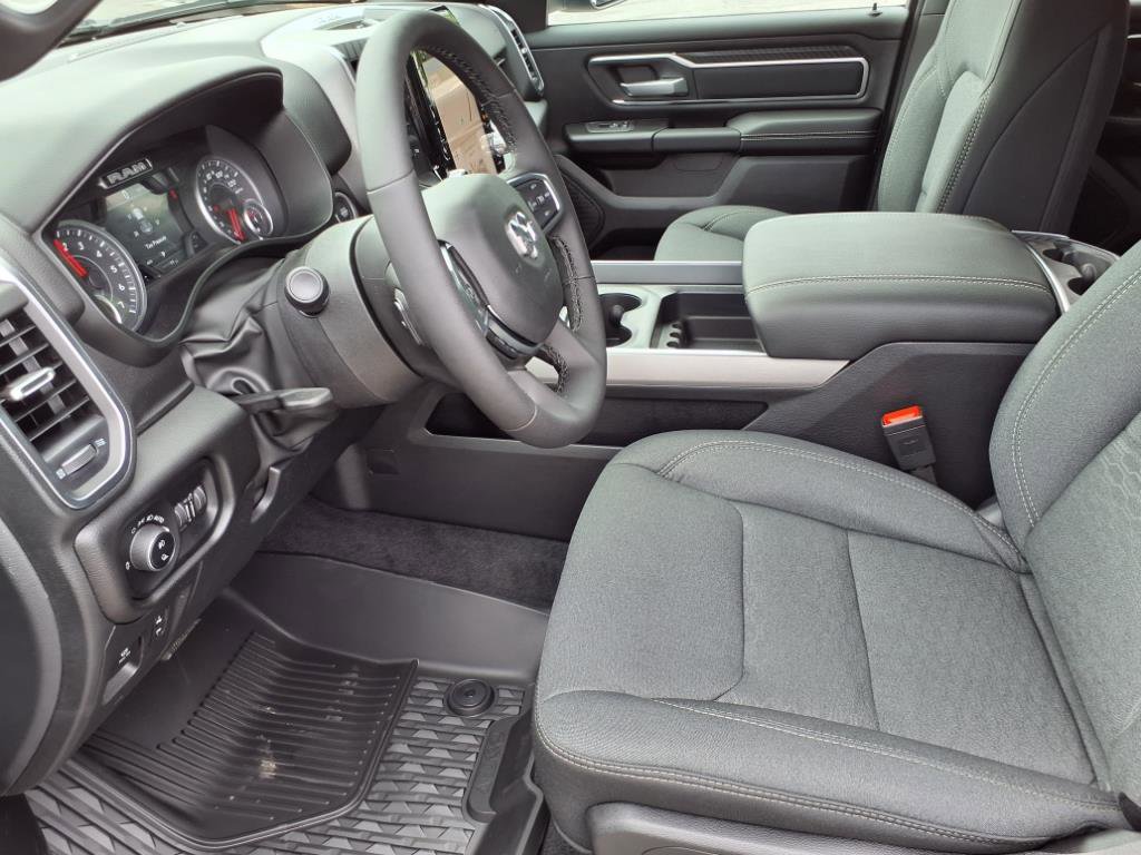 New 2025 RAM 1500 Big Horn image 2