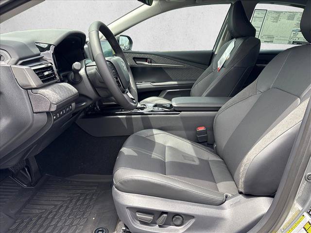 New 2026 Toyota Camry XLE w/ Premium Plus Package FWD image 4