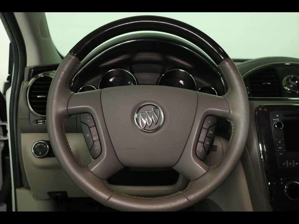 Used 2017 Buick Enclave Convenience FWD image 16