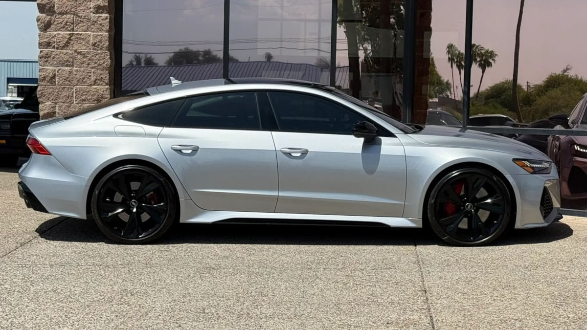 Used 2021 Audi RS 7 Sportback AWD/4WD image 14