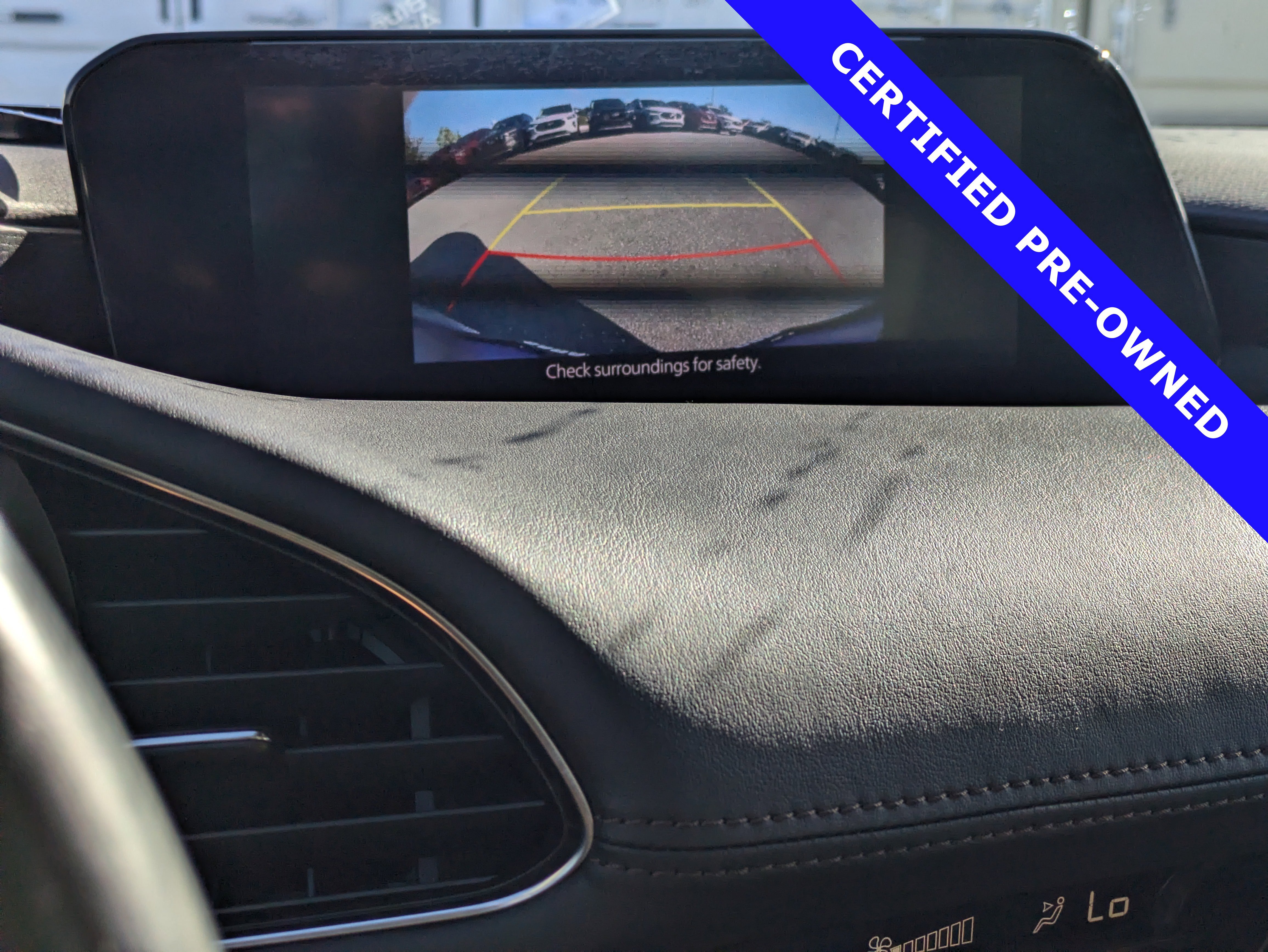 Used 2019 MAZDA MAZDA3 Sedan w/ Preferred Package image 27