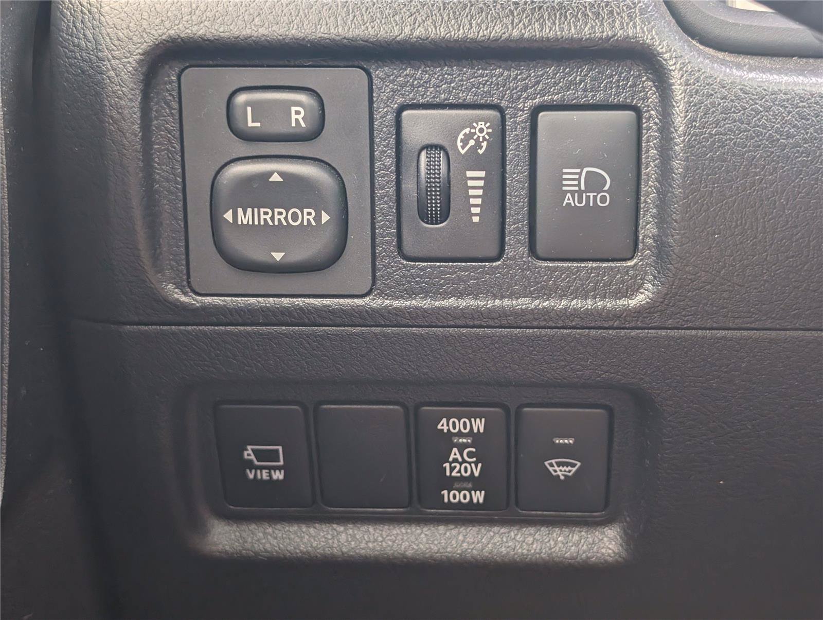 Used 2023 Toyota 4Runner Limited AWD/4WD image 29