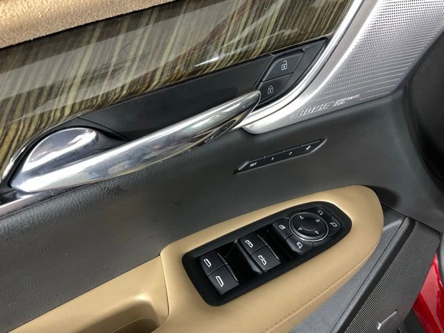 Used 2022 Cadillac XT6 Sport w/ Platinum Package image 24