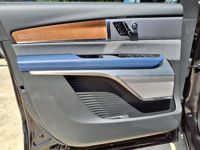 New 2026 Cadillac Vistiq Premium Luxury w/ LPO, Floor Liner Package image 14