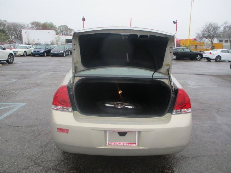 Used 2008 Chevrolet Impala LT w/ Luxury Edition Package FWD image 6