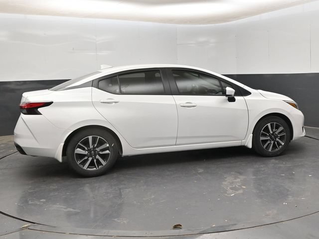 New 2025 Nissan Versa SV w/ Trunk Package FWD image 8