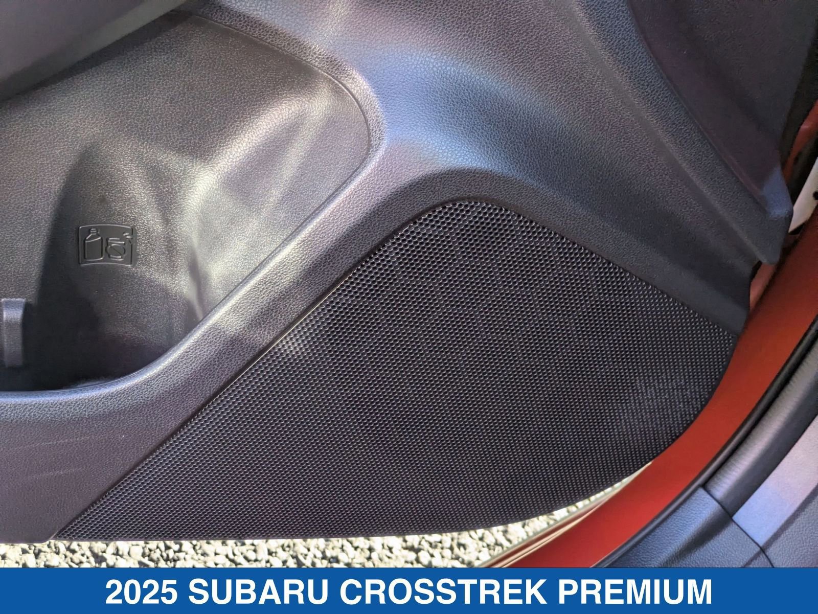 Certified 2025 Subaru Crosstrek 2.0i Premium image 14