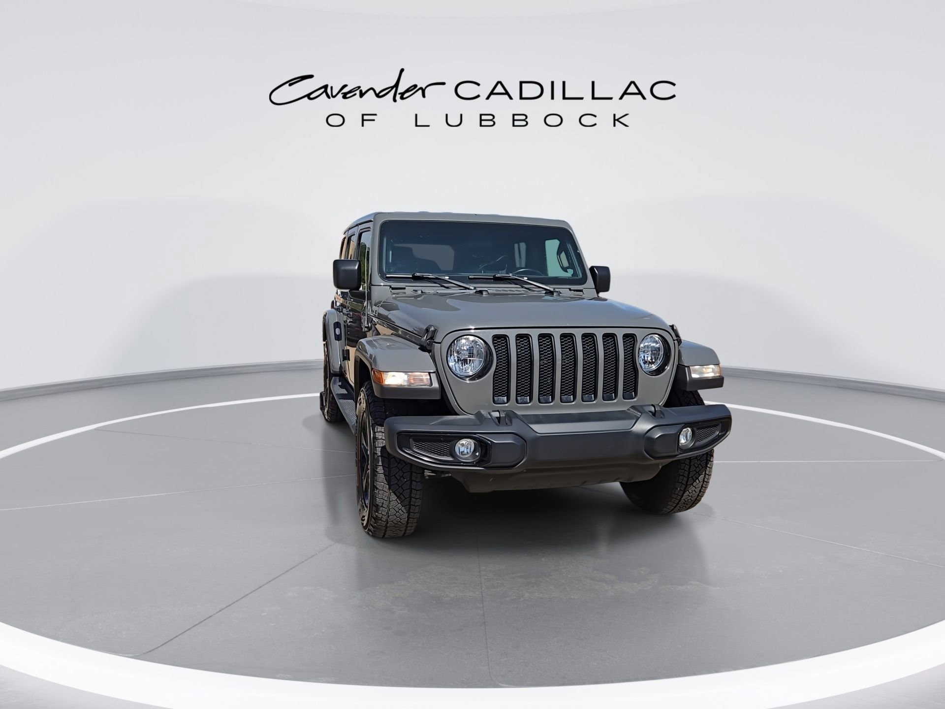 Used 2021 Jeep Wrangler Unlimited Sahara AWD/4WD image 2