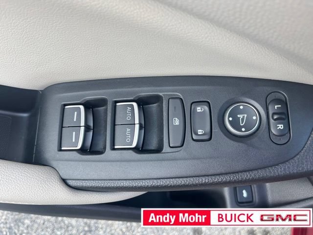 Used 2018 Honda Accord Touring image 17